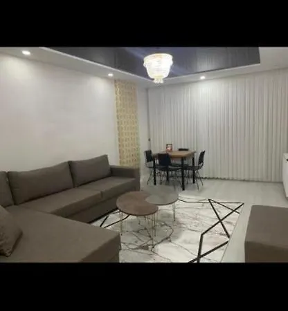 Otel Lux Guest