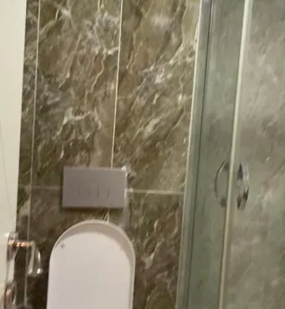 Hotel Lux Guest